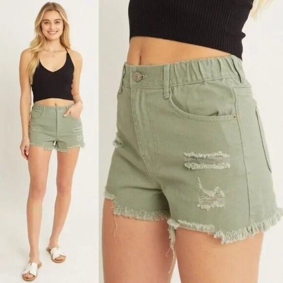 NWT Love Tree Olive Green Distressed Shorts-Destroyed Hem  Size Medium - Picture 1 of 15